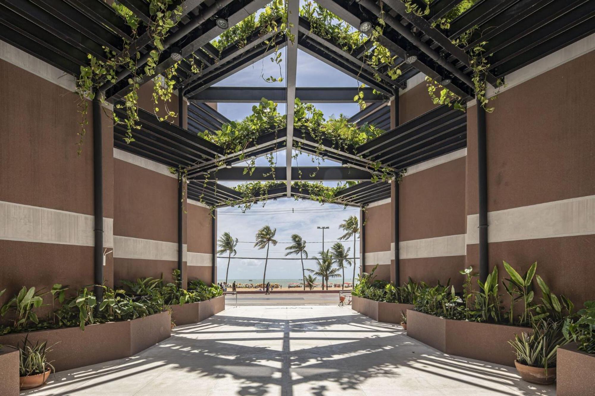 Ba'Ra Hotel João Pessoa Exteriör bild The interior of the new terminal