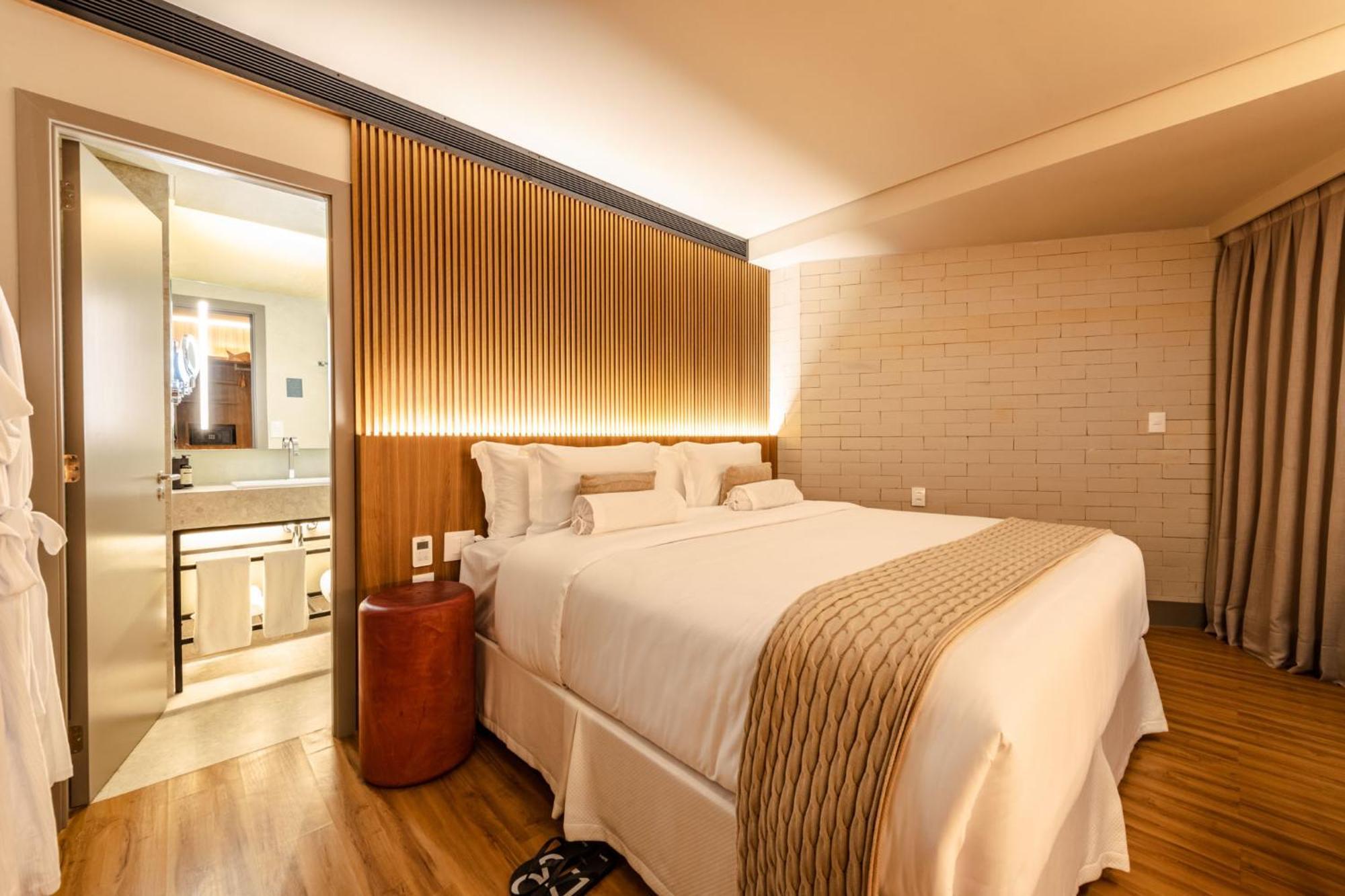 Ba'Ra Hotel João Pessoa Exteriör bild A bedroom at the hotel